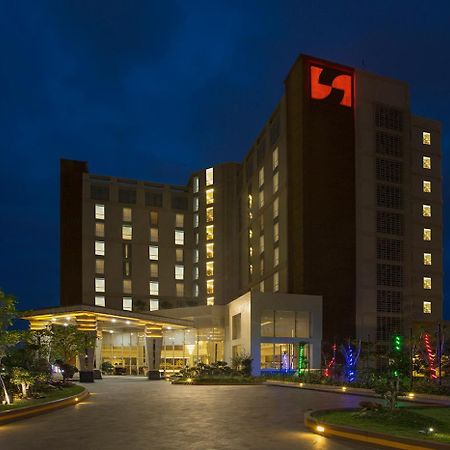 Swiss-Belhotel Lampung Бандар-Лампунг Экстерьер фото