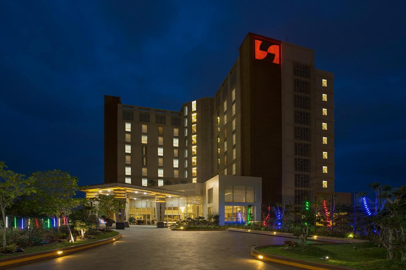 Swiss-Belhotel Lampung Бандар-Лампунг Экстерьер фото